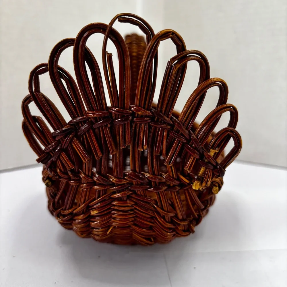 Vintage Woven Wicker Turkey Basket Thanksgiving Holiday Decor‎ Dark Brown Rustic